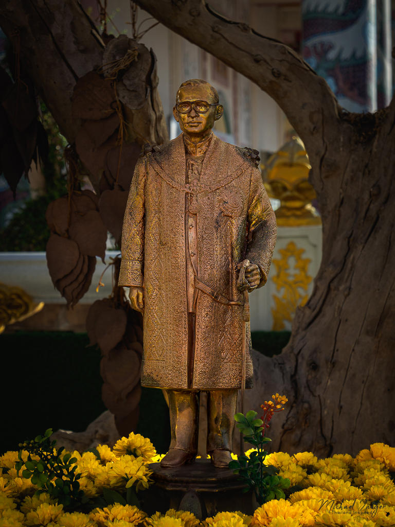 rama-IX.jpg
