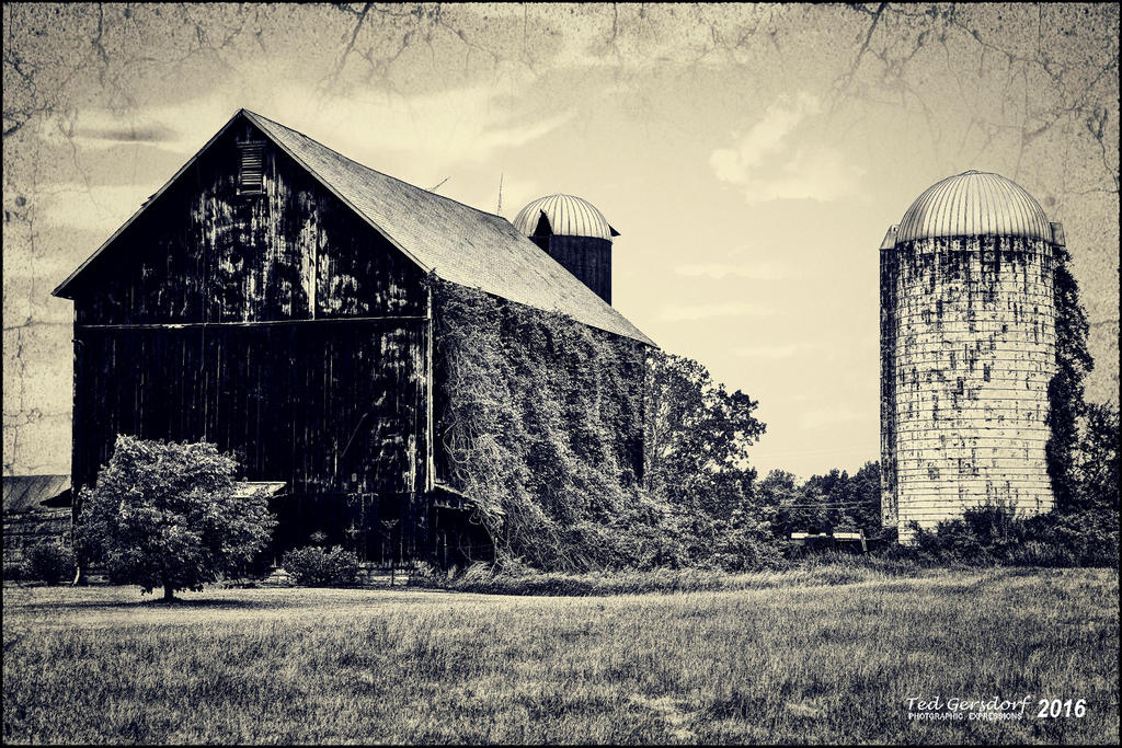 Red Barn - White Silo.jpg