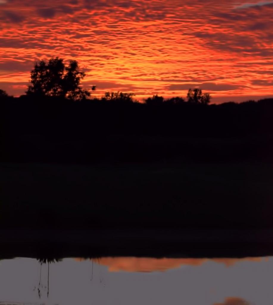 red sky at night1200.jpg