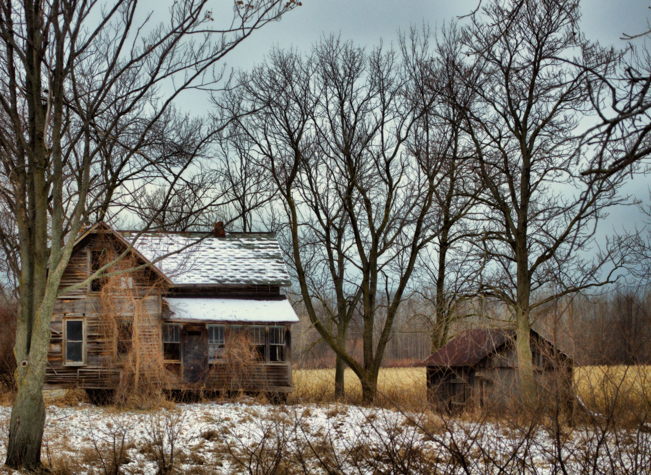 ridge road house 2100.jpg