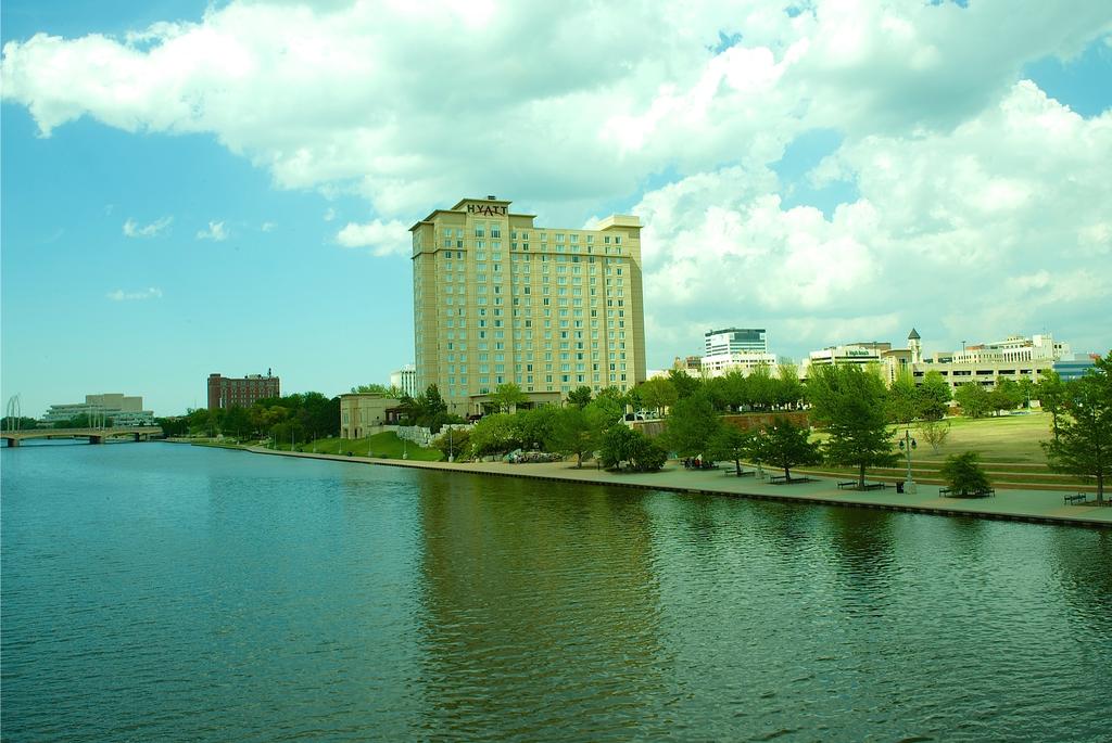 riverscape.jpg