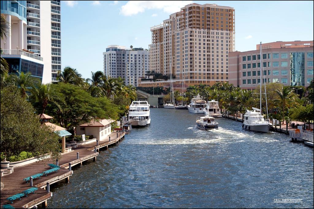 Riverwalk 12-07-14  15_2872.jpg