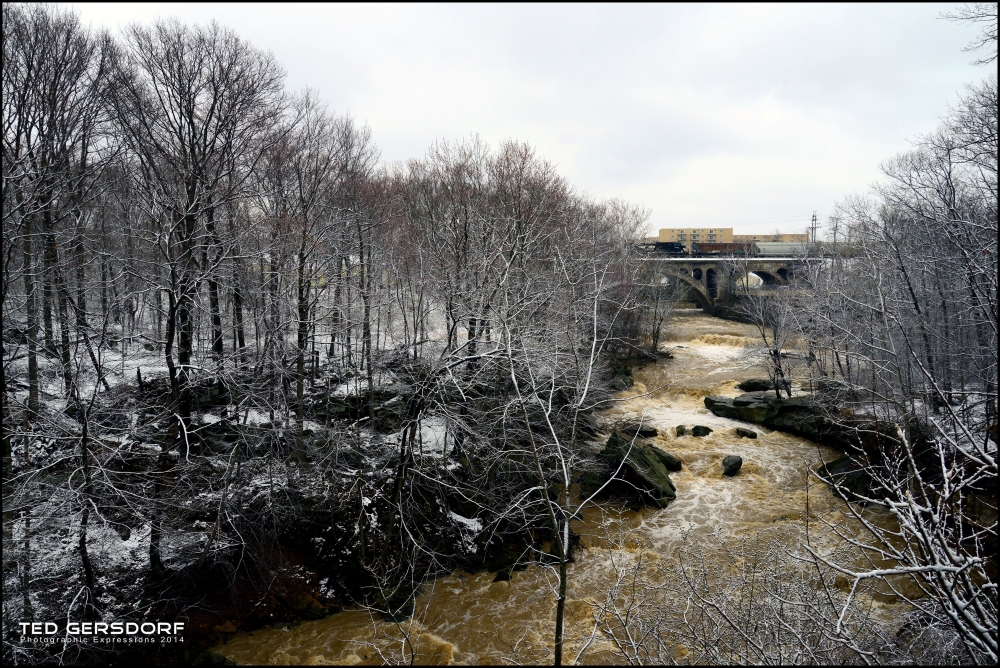 Rocky River Late Winter Snow 4_330.JPG
