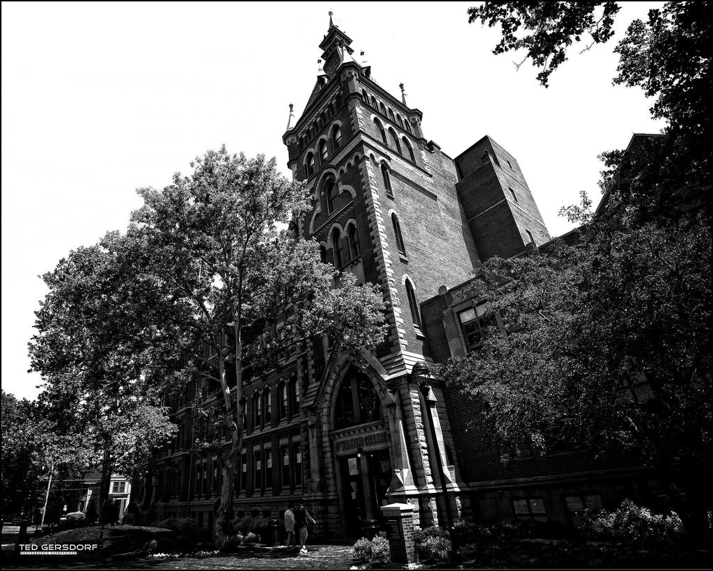 Saint Ignatius front 2013.jpg