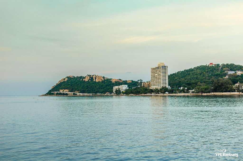 seascape-1.jpg