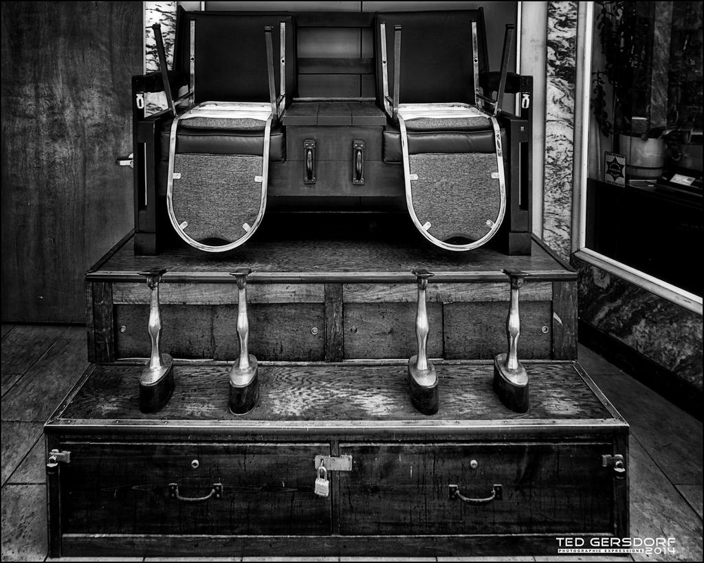 Shine Stand BW.jpg