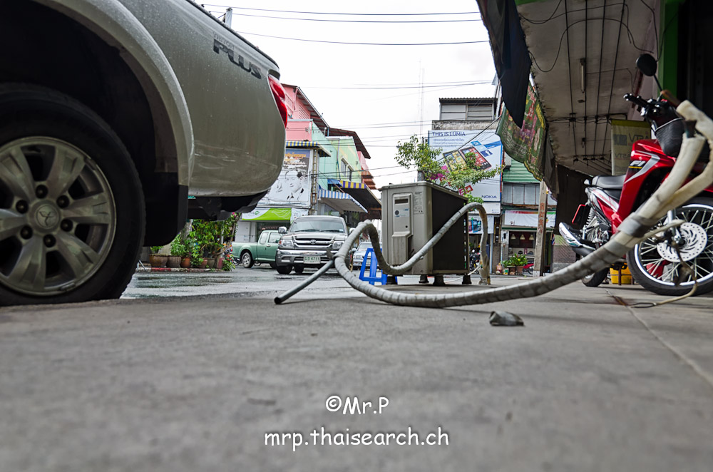 sidewalk-2.jpg