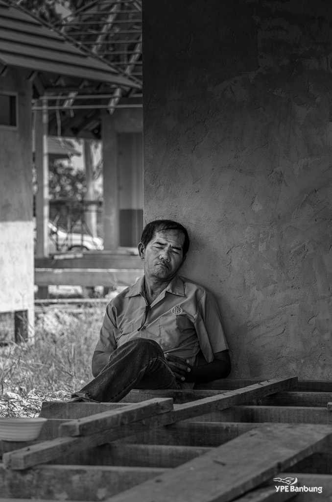 sleeping-child-bw-1.jpg