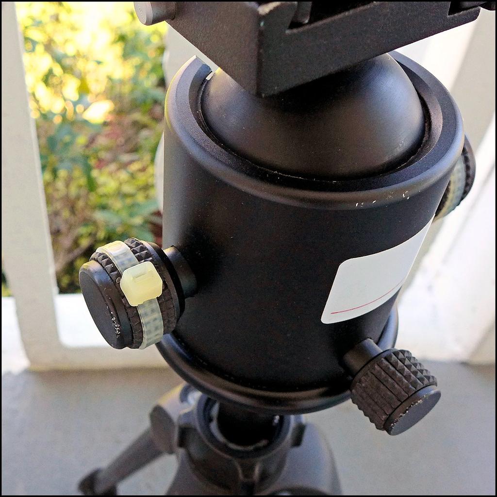 Smith-Victor Ballhead 1.jpg