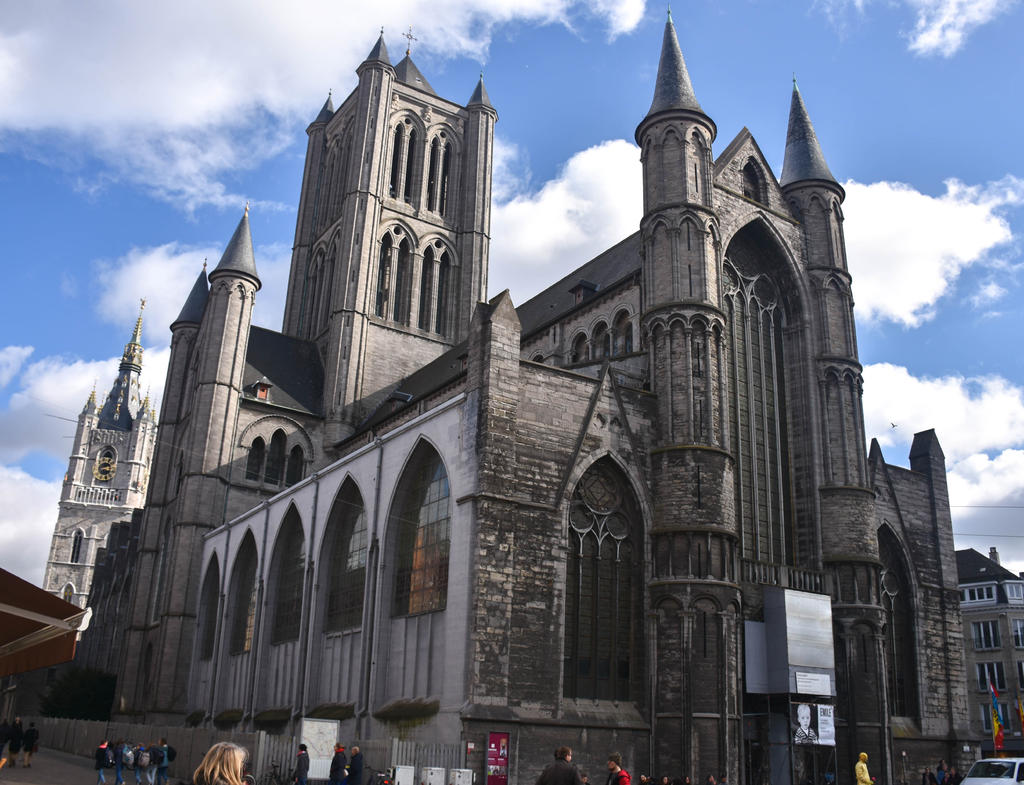 St Nicholas Church, Ghent.jpg