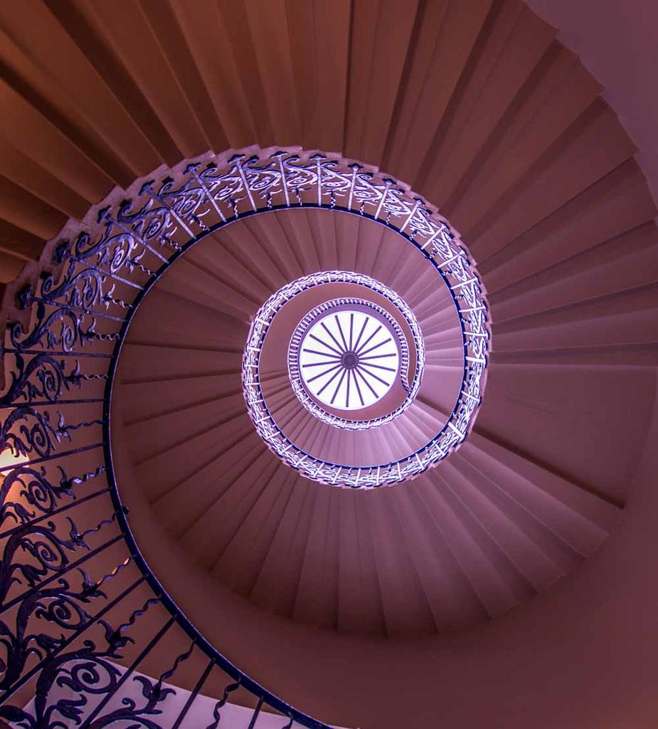 Stairwell 4.jpg