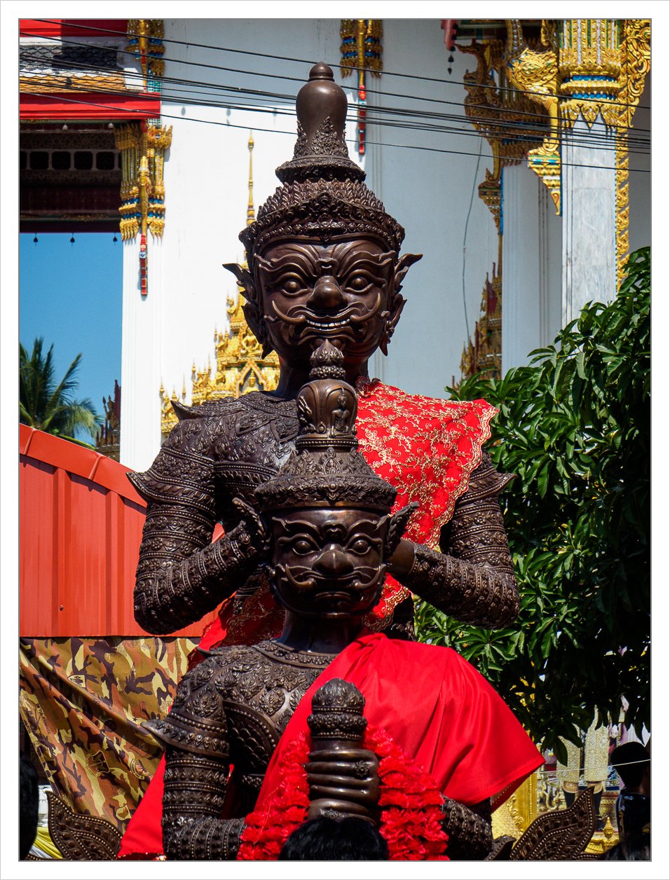 statue-1-3.jpg