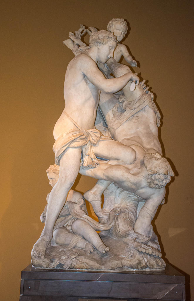 Statues-4.jpg