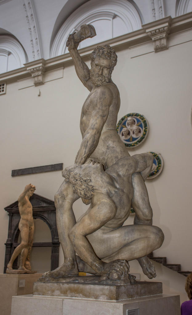 Statues-8.jpg