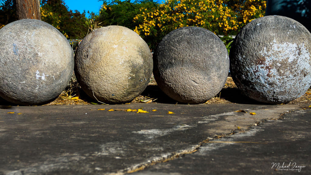 stone-balls-1.jpg