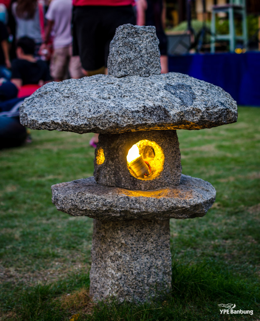 stone-latern-1.jpg