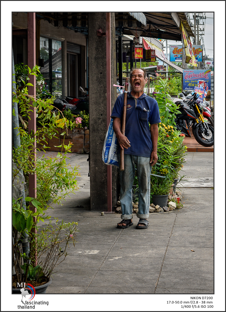 stranger-1-2.jpg