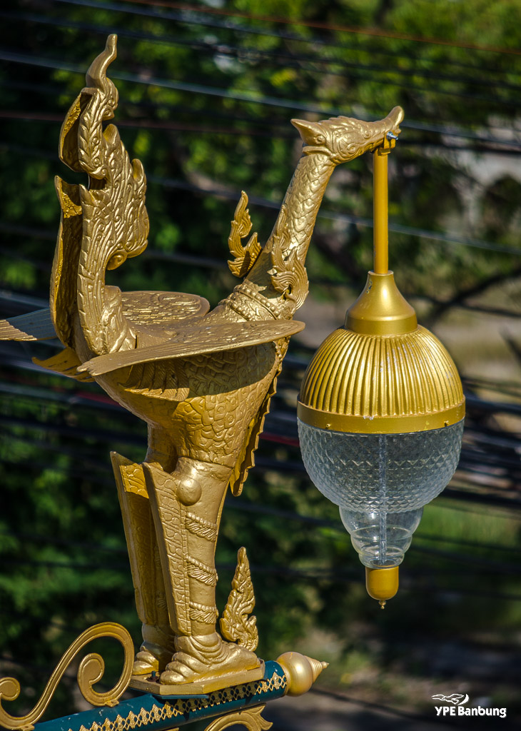street-light-2.jpg