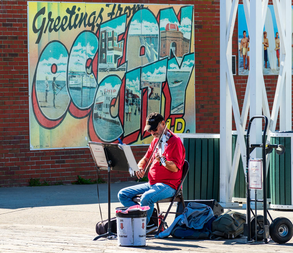 Street Violinist 1 (1 of 1).jpg