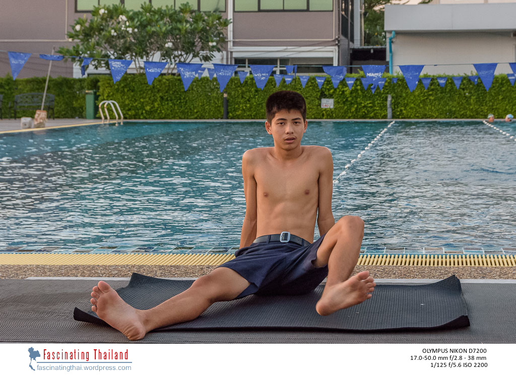 stretching-2.jpg