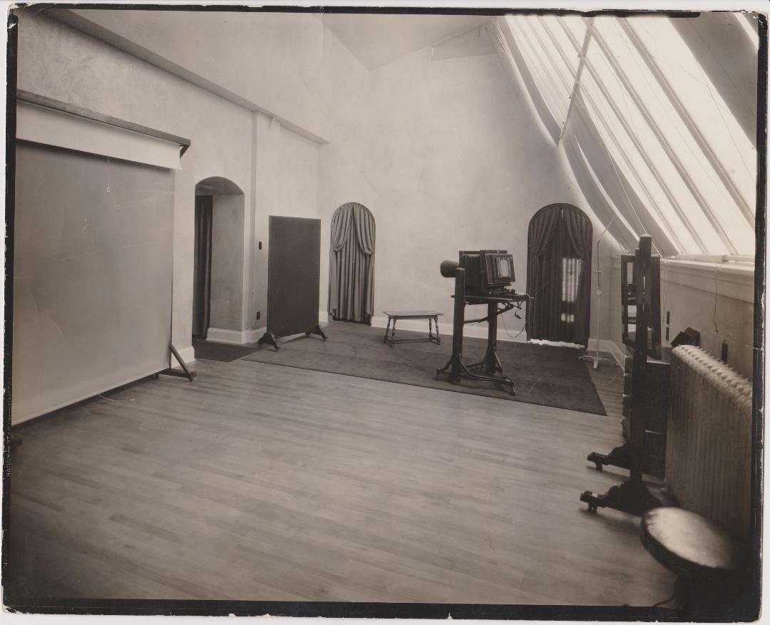 studio1920.jpg