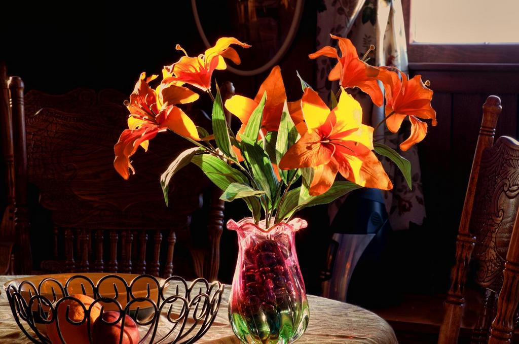 sunbeams and lilys 1200.jpg
