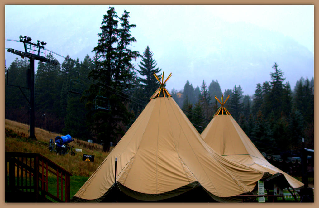 Sundance TeePee's.jpg