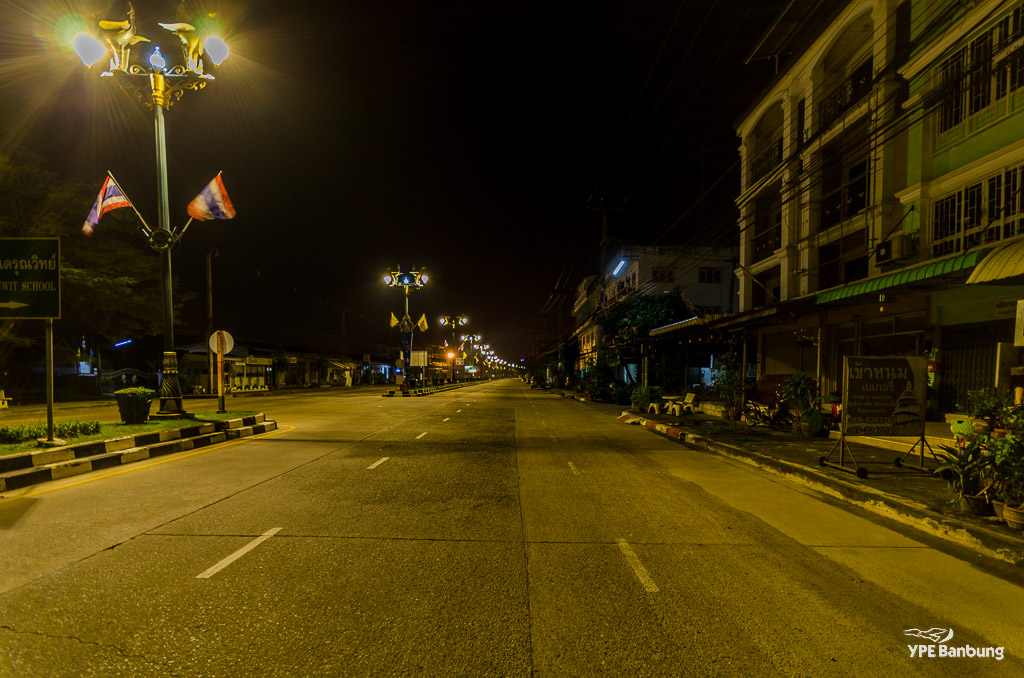 sunday-morning-at-Banbung-3.jpg