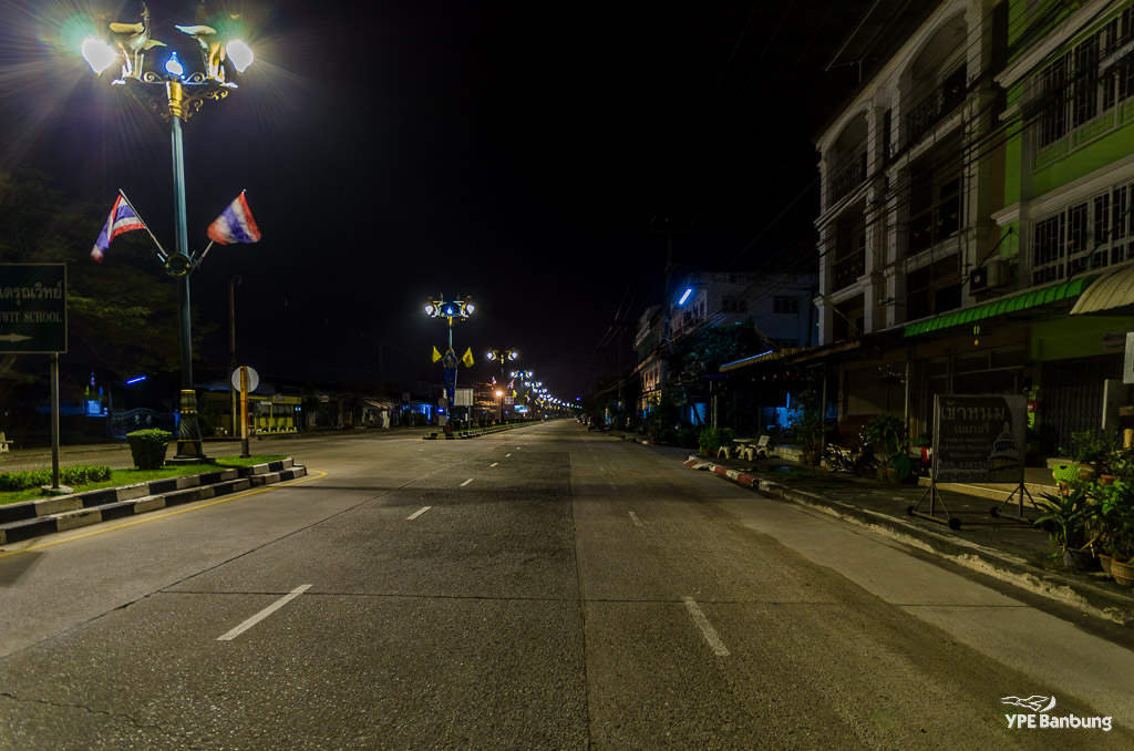 sunday-morning-at-Banbung-wb-3.jpg