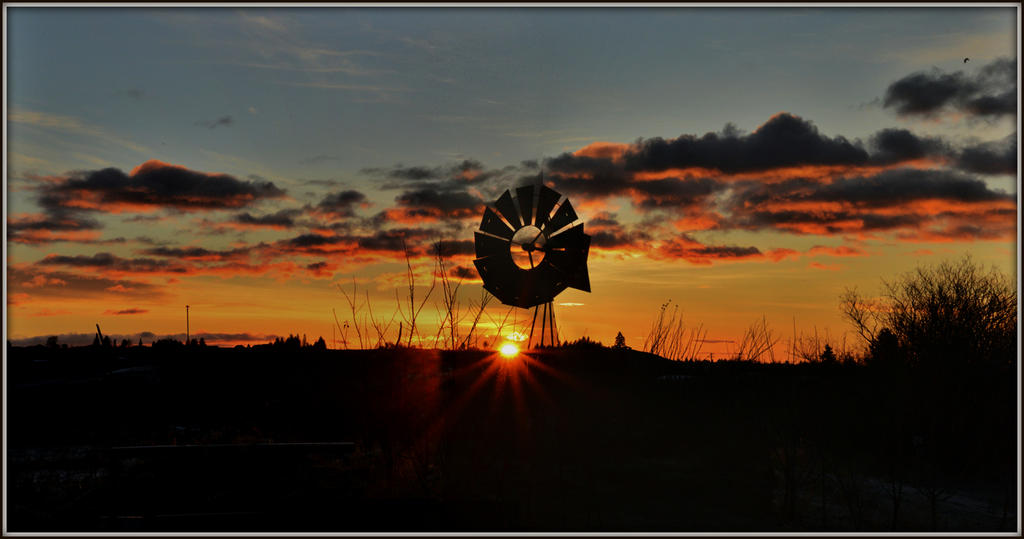 sunrise 023 Stitch.jpg