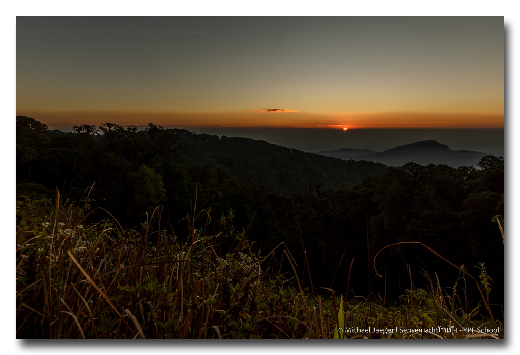 sunrise-doi-inthanon-chiangmai-1-1 (10).jpg