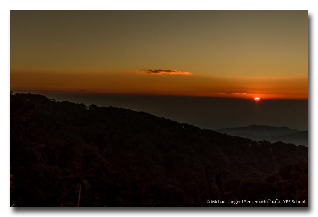 sunrise-doi-inthanon-chiangmai-1-1 (12).jpg