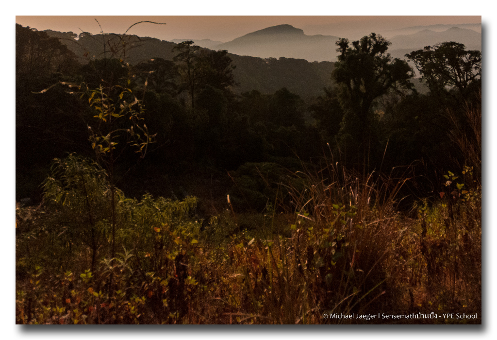 sunrise-doi-inthanon-chiangmai-1-1 (2).jpg