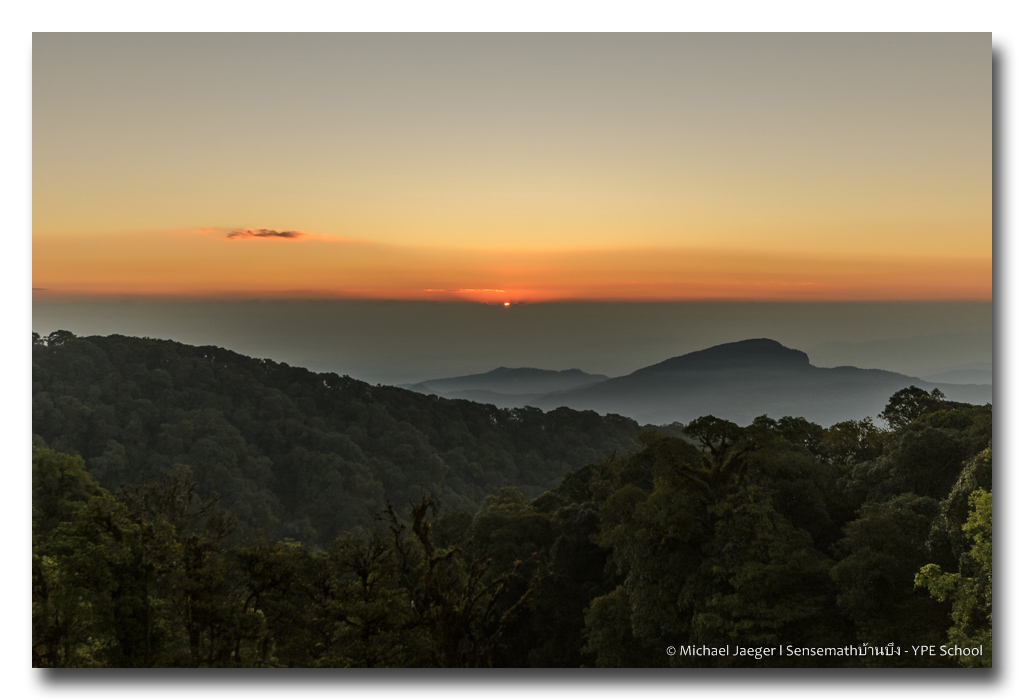 sunrise-doi-inthanon-chiangmai-1-1 (7).jpg