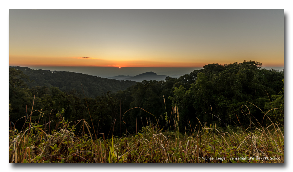 sunrise-doi-inthanon-chiangmai-1-1 (9).jpg