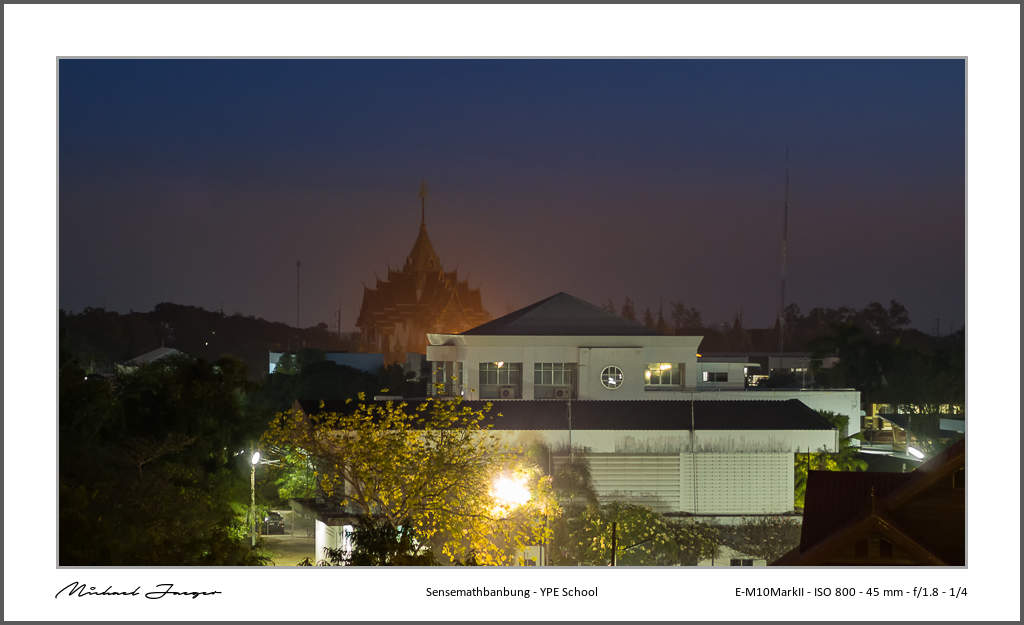 sunrise-handheld-2.jpg