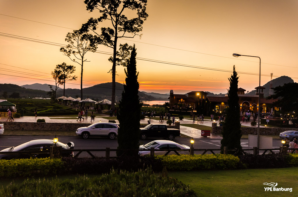 sunset-1.jpg