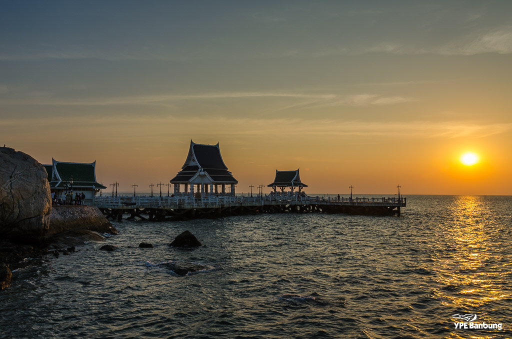 sunset-bangsaen-2.jpg