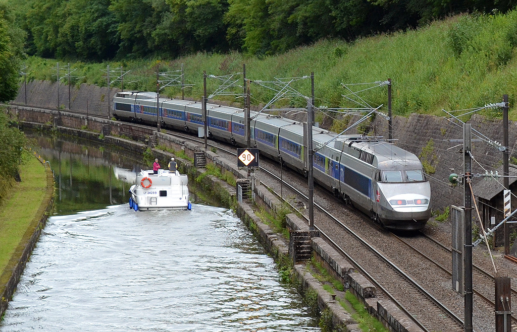 TGV.jpg