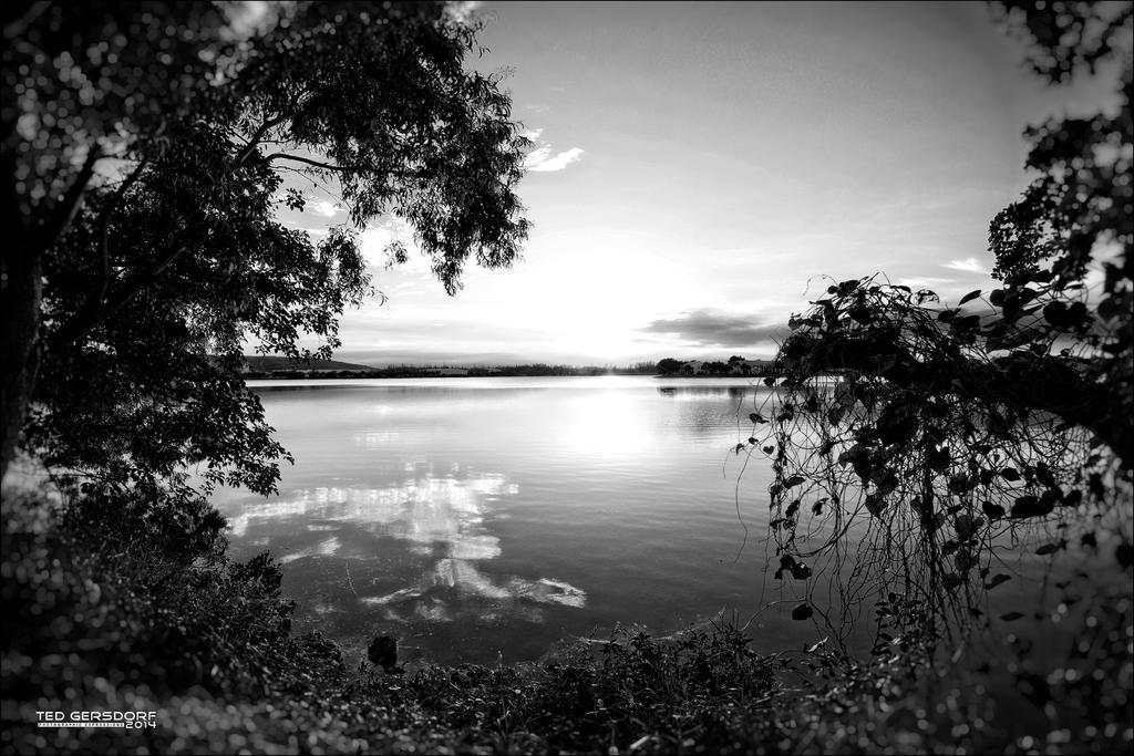 The Independence Bay Sunset in Black & White.jpg