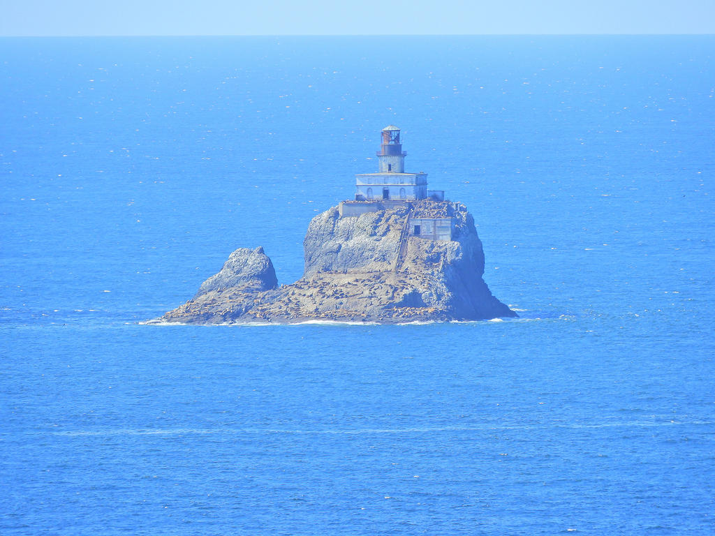 Tillamook Rock OR - Small_00003.jpg