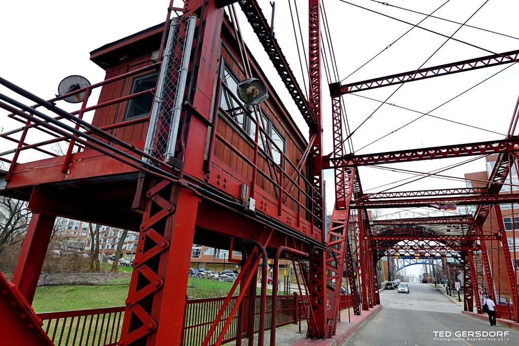 Turntable Bridge D2.jpg