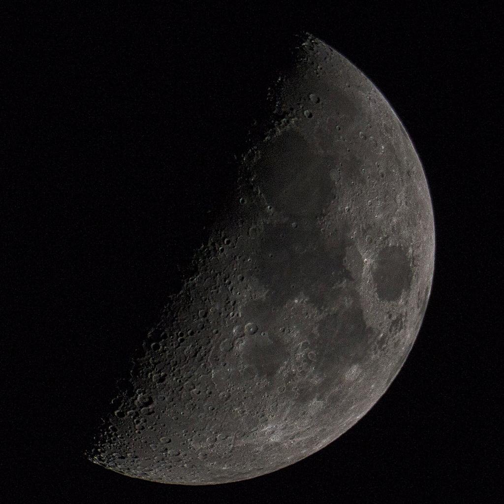 V1 TC14 400 Moon 3.jpg