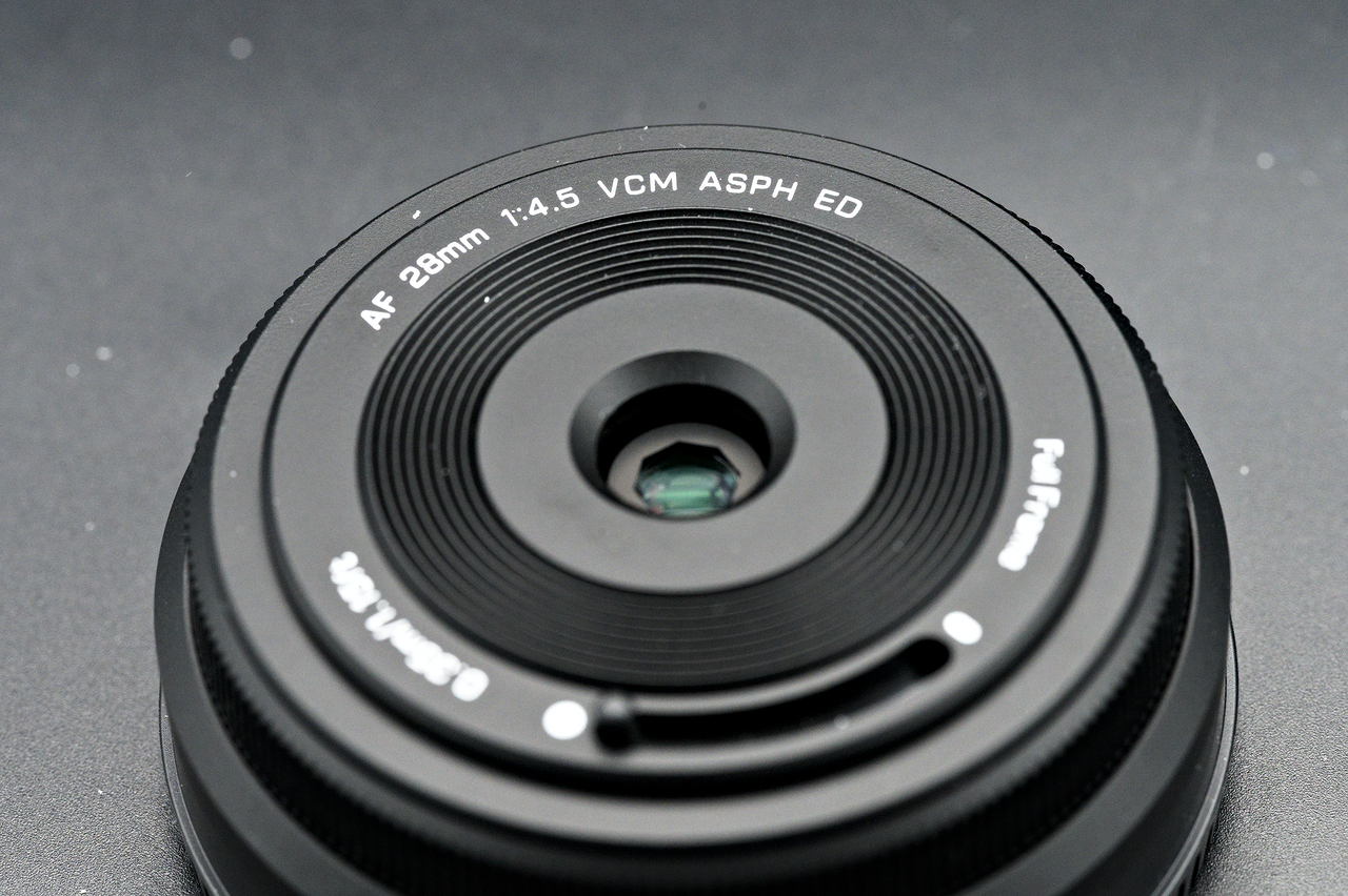Viltrox 28mm review 01.jpg