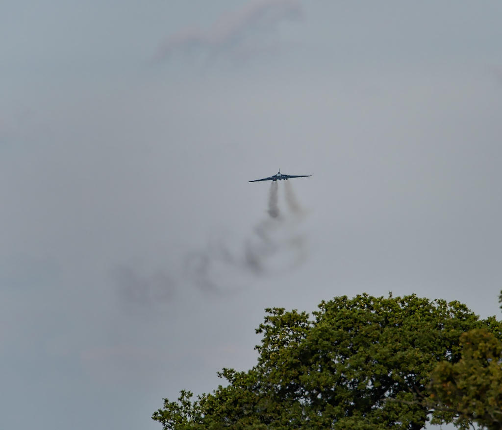 Vulcan-Approaching.jpg