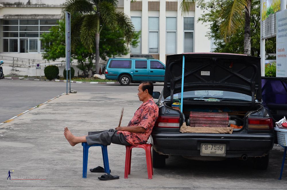 waiting-1.jpg