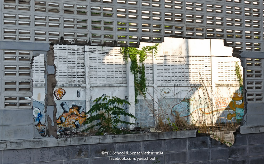 wall-hole-1.jpg