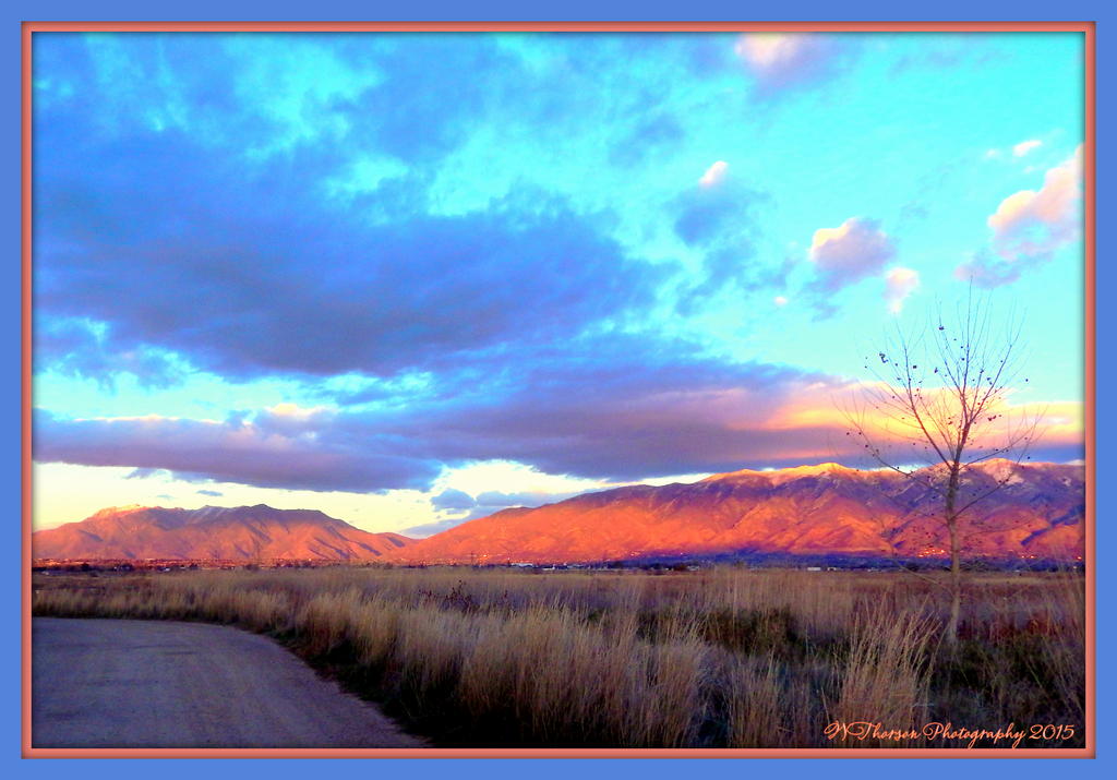 Wasatch Mountains at Sunset 11-18-2015.jpg