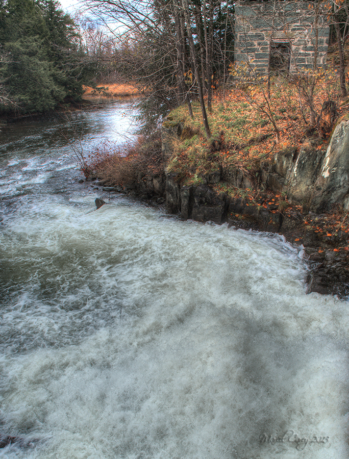 water fall.jpg
