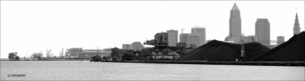 Whiskey Island Pano 7-7-15 BW.jpg
